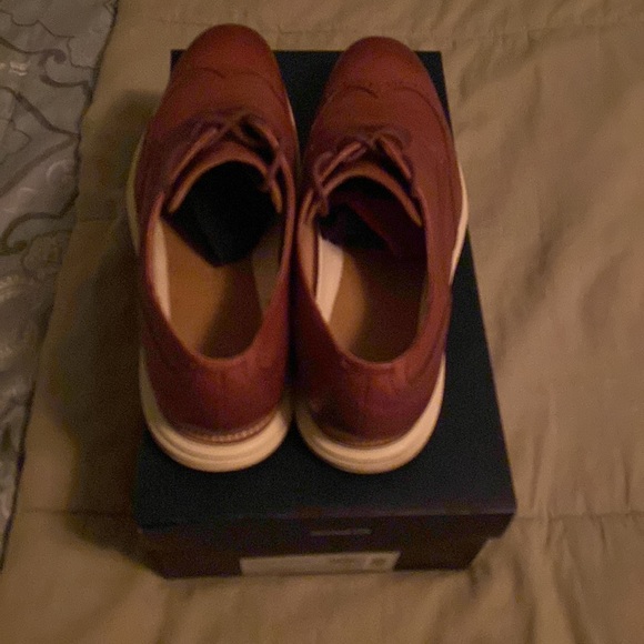 Used Cole Haans original java/Ivory or brown size 12 used with box - Picture 3 of 6